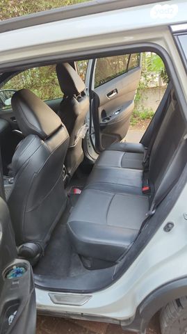 טויוטה קורולה קרוס