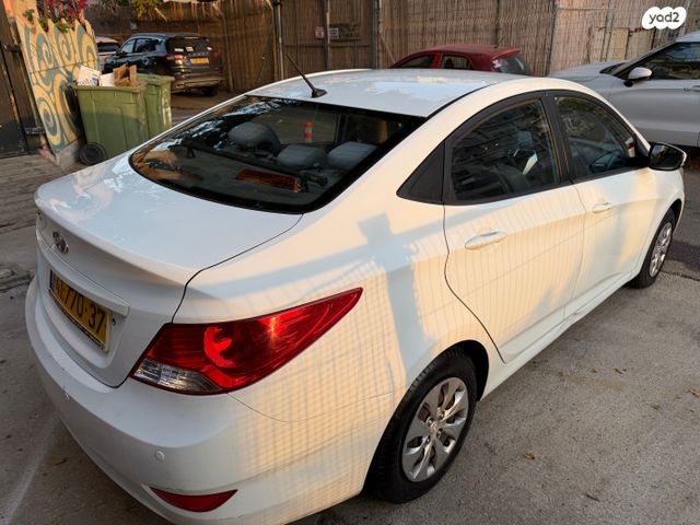 יונדאי אקסנט i25