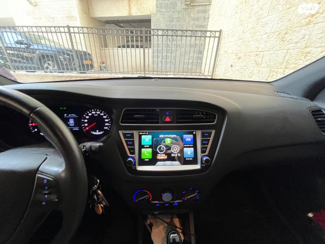 מודעת רכב יונדאי i20