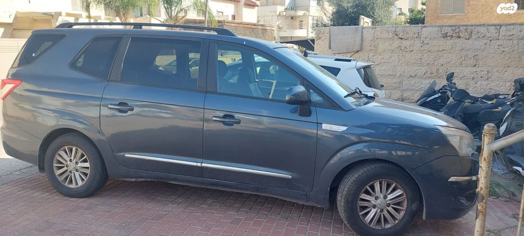 מודעת רכב סאנגיונג רודיוס