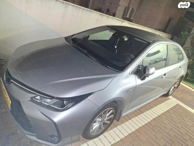 טויוטה קורולה