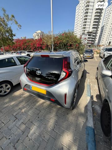 מודעת רכב טויוטה אייגו X