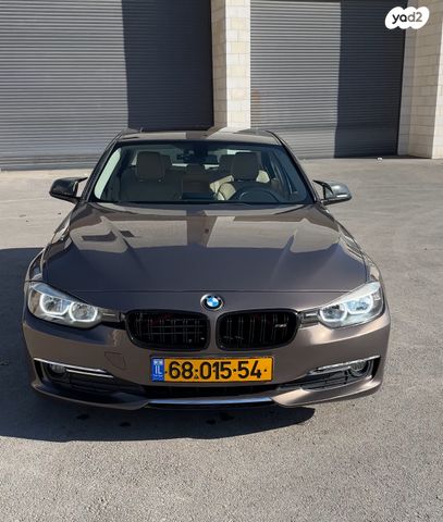 מודעת רכב ב מ וו סדרה 3