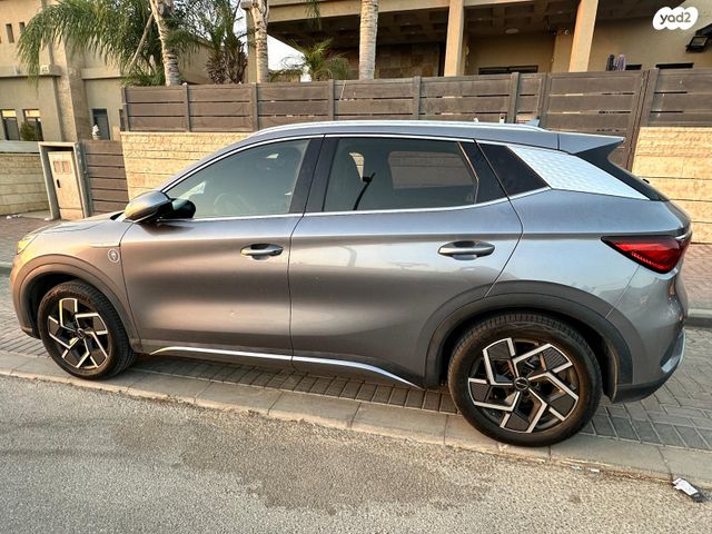 מודעת רכב בי.ווי.די אטו 3