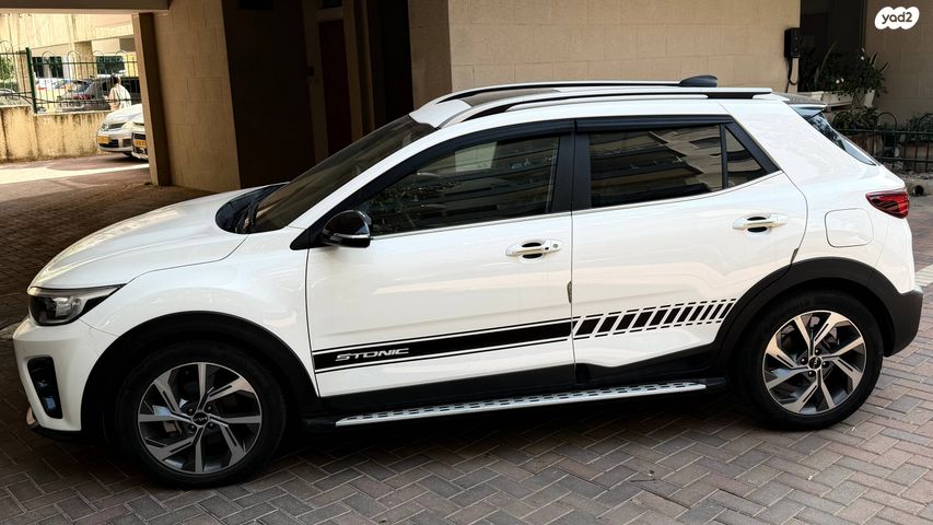 מודעת רכב קיה סטוניק