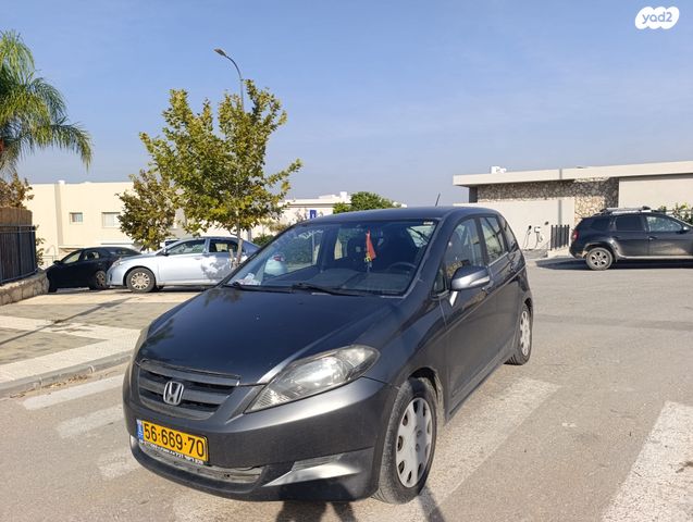 מודעת רכב הונדה FR-V