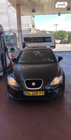 מודעת רכב סיאט לאון
