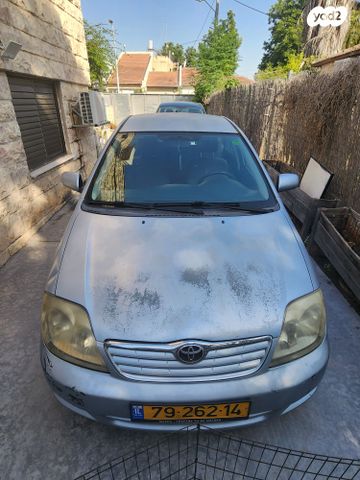 טויוטה קורולה