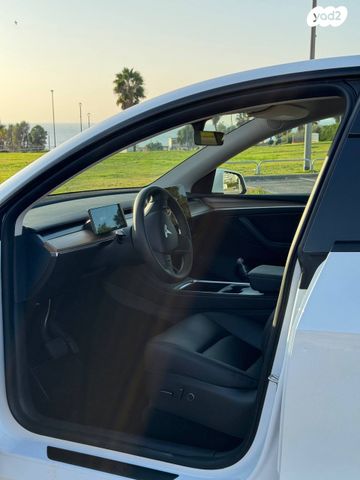 טסלה מודל Y