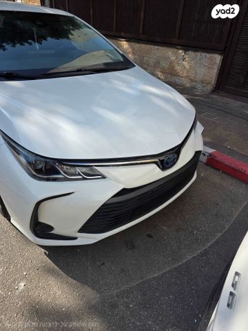 טויוטה קורולה