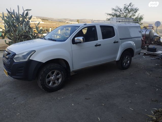 מודעת רכב איסוזו די-מקס