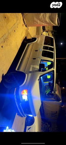 מודעת רכב פורד אקונוליין