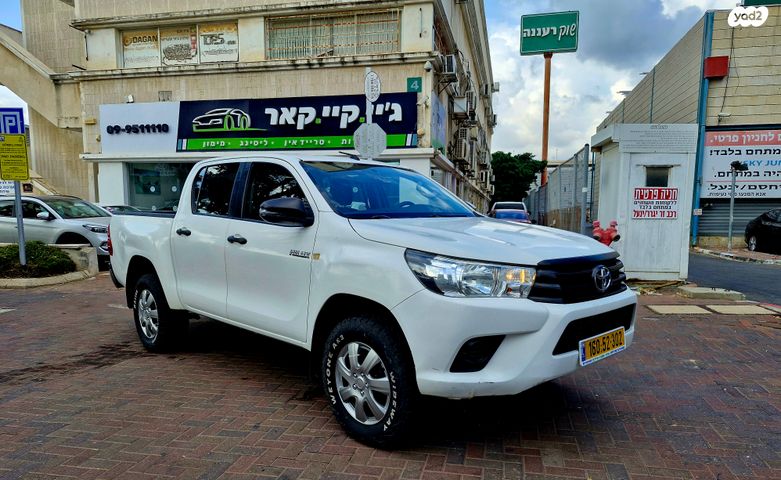 מודעת רכב טויוטה היילקס