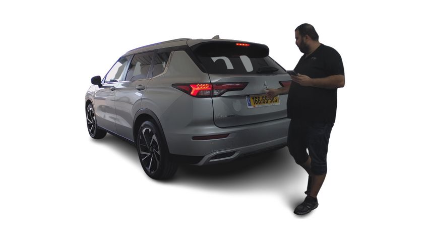 מיצובישי אאוטלנדר