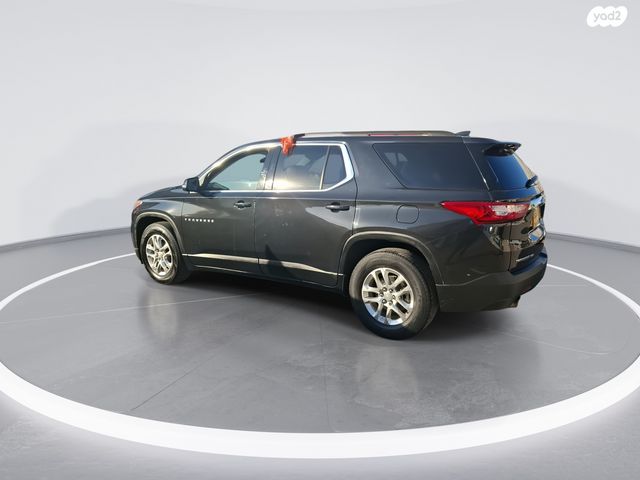 שברולט טראוורס