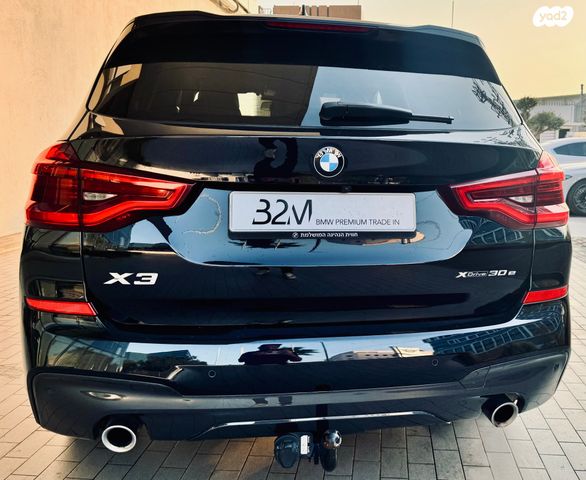 ב מ וו X3