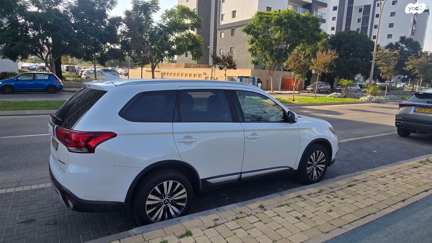 מודעת רכב מיצובישי אאוטלנדר