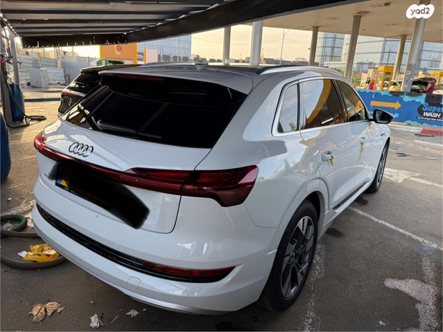 אאודי E-tron