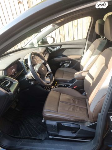 אאודי Q4 e-tron