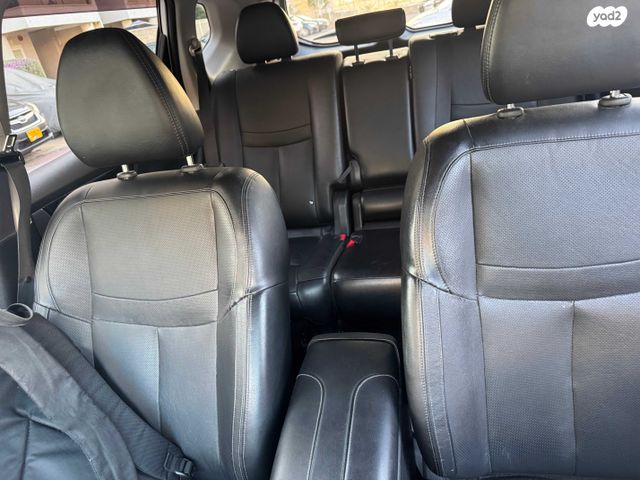 ניסאן אקס טרייל