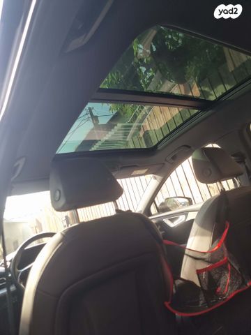 אאודי Q4 e-tron