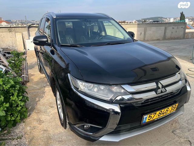 מיצובישי אאוטלנדר