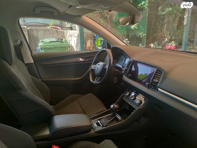 מודעת רכב סקודה קארוק