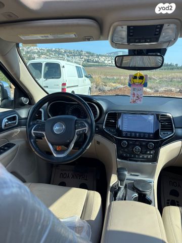 ג'יפ גרנד צ'ירוקי