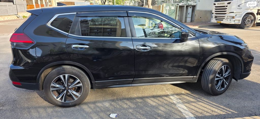 מודעת רכב ניסאן אקס טרייל