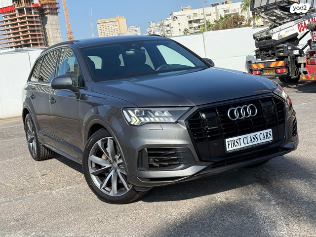 אאודי Q7