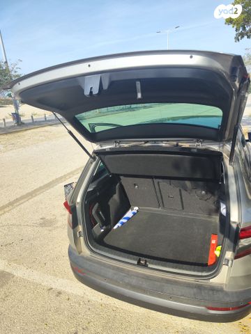 סקודה קארוק