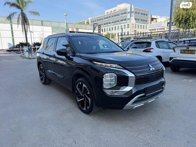 מודעת רכב מיצובישי אאוטלנדר 1