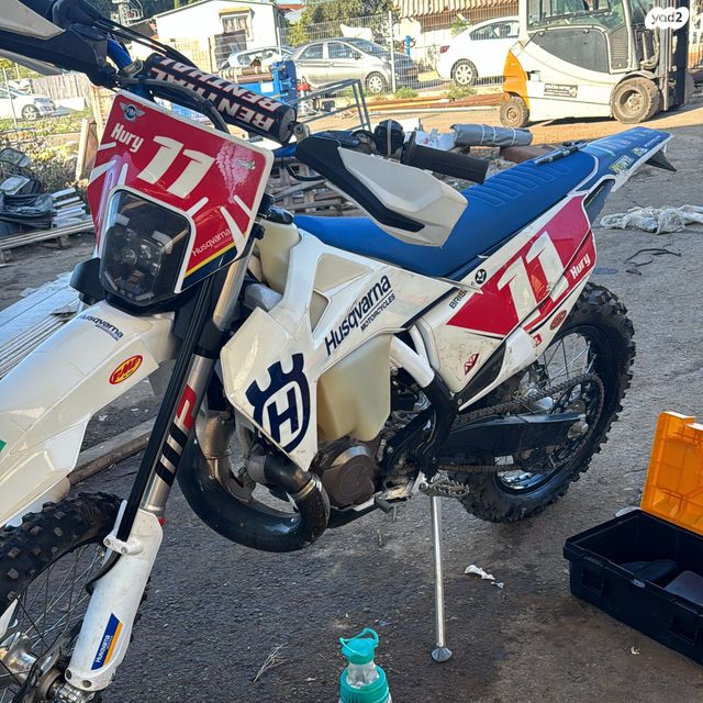 מודעת רכב הוסקוורנה TE300