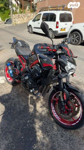 קאוואסאקי Z900