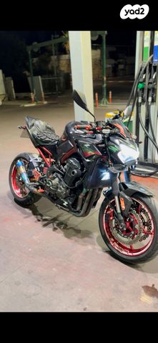 מודעת רכב קאוואסאקי Z900