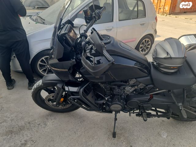 מודעת רכב הרלי דיווידסון פן אמריקה ספיישל