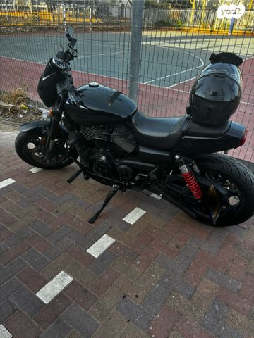 מודעת רכב הרלי דיווידסון סטריט 750