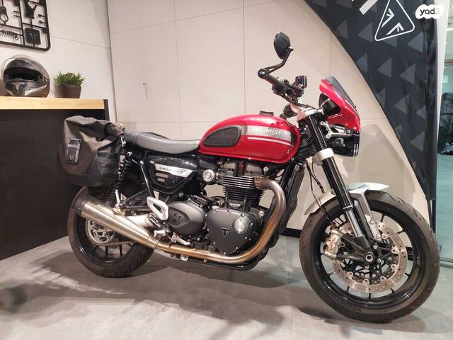 מודעת רכב טריומף Speed Twin