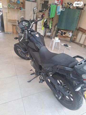 סוזוקי DL650A וי-סטרום