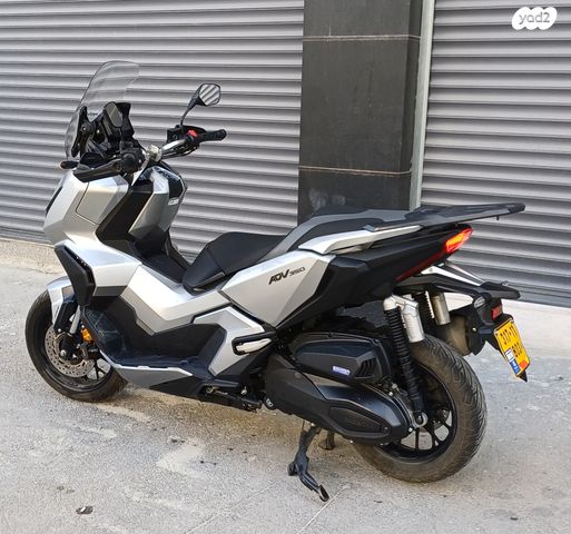 הונדה ADV350