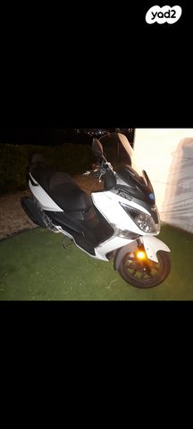 סאן יאנג ג'וי-מקס 250 XI