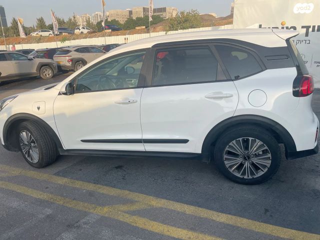 קיה נירו פלוס