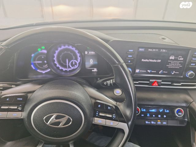 יונדאי אלנטרה