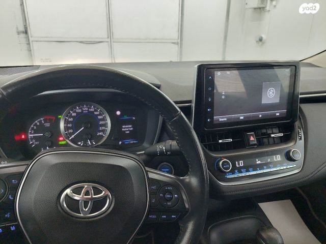 טויוטה קורולה