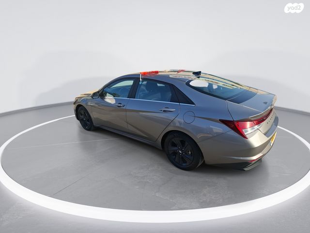 יונדאי אלנטרה