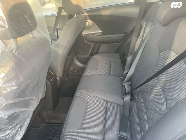 קיה נירו פלוס