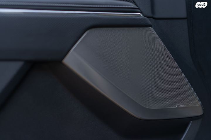 ג'י.אם.סי סיירה EV  