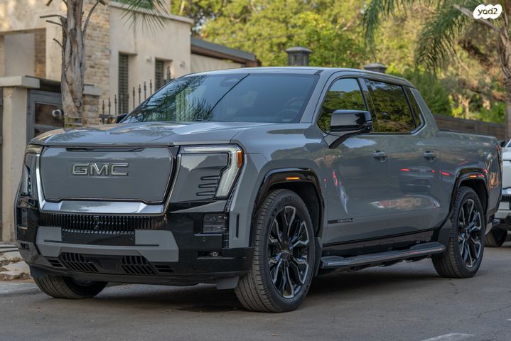 מודעת רכב ג'י.אם.סי סיירה EV