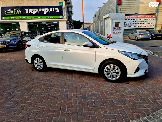 יונדאי אקסנט i25