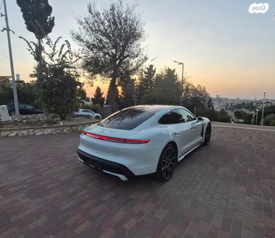 פורשה טייקן